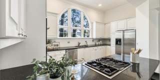 802 Clifton Heights Lane NE Gallery 36