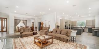 5206 Topeka Drive Gallery 9