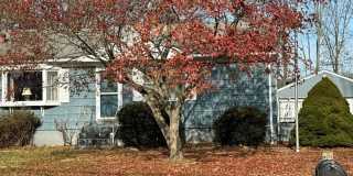 112 Bird Ln 112 Bird Ln Gallery 1