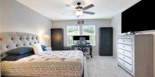 6Bds/7 Bths Massive Estate home overlooking a pond in an amenity-rich community Gallery 54