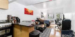 211 Thompson Street Gallery 1