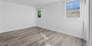 10918 1/2 Hesby Street Gallery 4