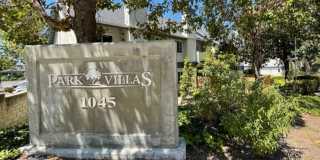 2 Bedroom + Loft Condo in Parkwood Village Gallery 1