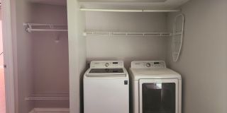 8212 North Dakota Avenue Gallery 12