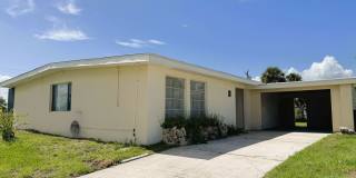 Beautifully Renovated 2 Bedroom + Bonus Room Home on a Corner Lot in North Port! Gallery 1