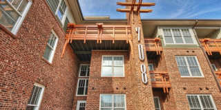 708 Summit Gallery 18