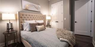 1052 Fraser Street unit: 1052 Gallery 22