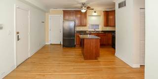 628 W. Roscoe Apt. Gallery 16