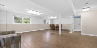 2922 Sunnyside Avenue Gallery 14