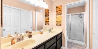 Fully Furnished Pool Home Gallery 22