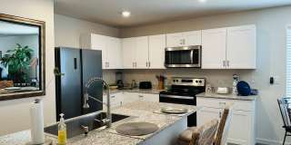 SHORT TERM Fully Furnished 3BD/2BA House for Rent Community Pool and Spa Gallery 8