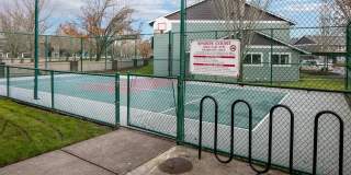 Creekside Apartments Gallery 11