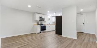 1339 E Division Street Gallery 6