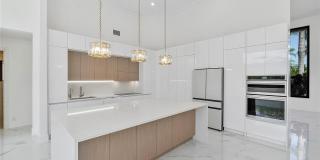 410 Sabal Way Gallery 1