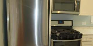 1725 James Street Gallery 16