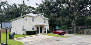 924 Ashburn Drive Gallery 2