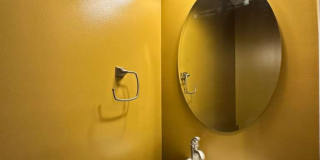 Beautifully Renovated 3BR Rowhome Near Johns Hopkins – Gated Parking + Modern Upgrades Gallery 50