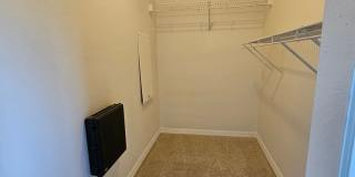 Seven Oaks 2/2.5 Townhouse Gallery 18