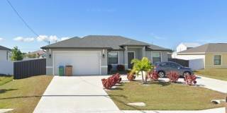 408 Chiquita Boulevard N Gallery 1