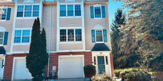 3409 CARRIAGE Court Gallery 1