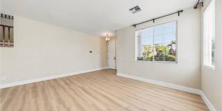2551 Williamsburg Street Gallery 7