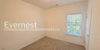 225 Tanner Street Gallery 11