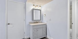 1564 SE Royal Green Circle Gallery 16