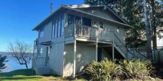 Comfortable View Home in Greenbank! Gallery 1