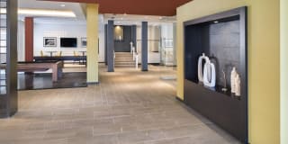 Axis Gallery 22