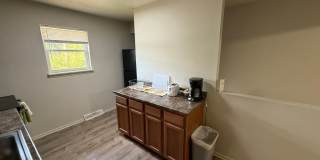 Stonegate Complex -- Fully Furnished and Utilities Included! Gallery 8