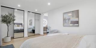 2115 W Clark Avenue Gallery 24