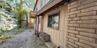 Large furnished 4 bedroom home with 2 car garage Gallery 39