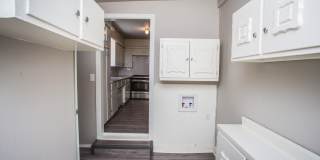 Spacious 4 Bed 2 Bath with Big Backyard Gallery 10