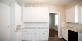 1626 Gum Street Gallery 13