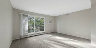 Creekside Gallery 58