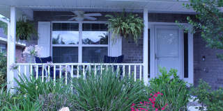 25 Rivertown Road Gallery 2