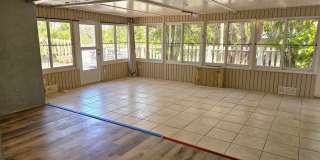 Annual Unfurnished Home with whole House Generator! 3 Bedroom, 2 Bath Home with Bonus Room off of 3rd Bedroom – with a Location to the South Venice Beach Ferry and Boat ramp neighborhood providing an optional Membership! Gallery 10