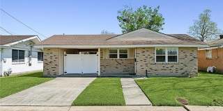 1749 DIANE Drive Gallery 1