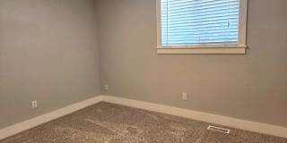 300 West Iowa Street Gallery 7