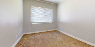 Charming 2-Bedroom Ranch for Lease in Warren Gallery 12