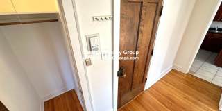 6710 North Hermitage Gallery 10