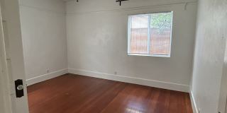 2220 Rosecrans St Gallery 12