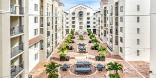 Gables Grand Plaza Apartments Gallery 7