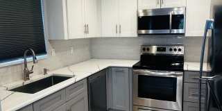 423 Pine Tree Court unit: 23 Gallery 5