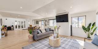 The Goose Gallery 11