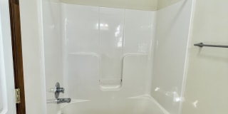 2528 Old Forest Road - A Gallery 23