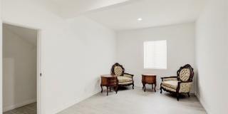 14918 1/2 Wyandotte Gallery 16