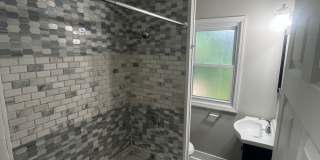 256-258 Woodbine Avenue Gallery 11