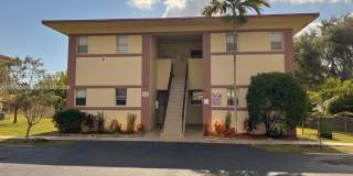 825 SW 10th St Gallery 3