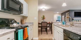 Advenir at Adams Farm Gallery 4